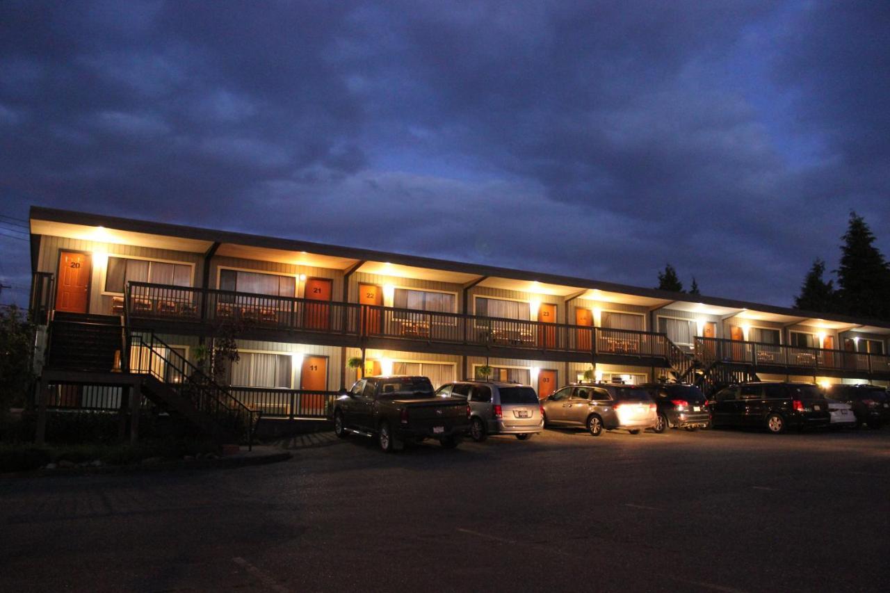 Ukee Peninsula Motel Ucluelet Extérieur photo